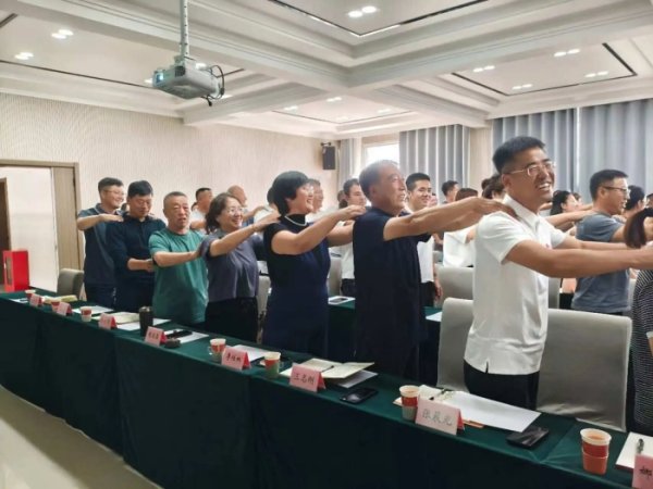 创同配资 内蒙古锡林浩特市总工会2025年职工心理健康知识公益讲座圆满收官